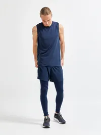 1908763-396000_ADV Essence 5-Inch Stretch Shorts_Closeup5.jpg